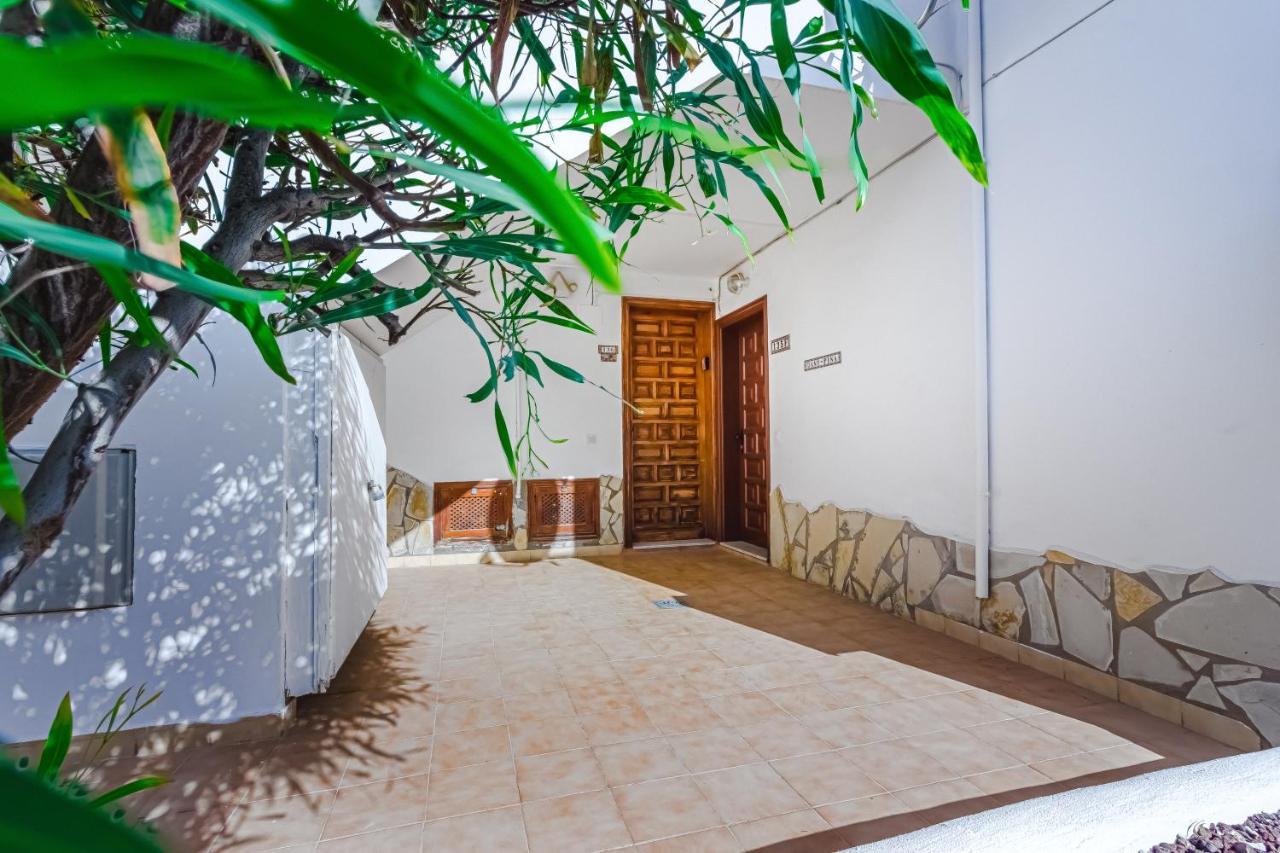 Fantastic Large Studio In Front Of Beach Heated Pool Wifi Arona  Luaran gambar